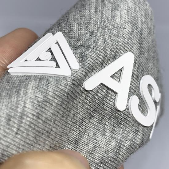 3D silicone heat transfer label for garment